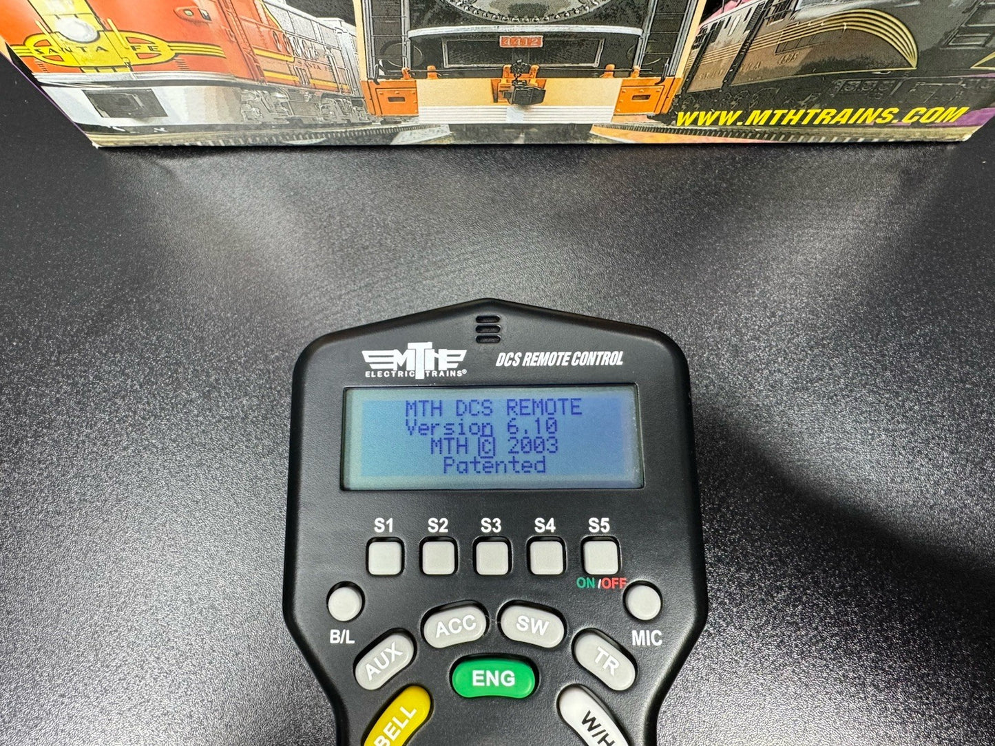 MTH 50-1001 DCS TIU and remote system | Rev L TIU | v6.1 software | LNIB8
