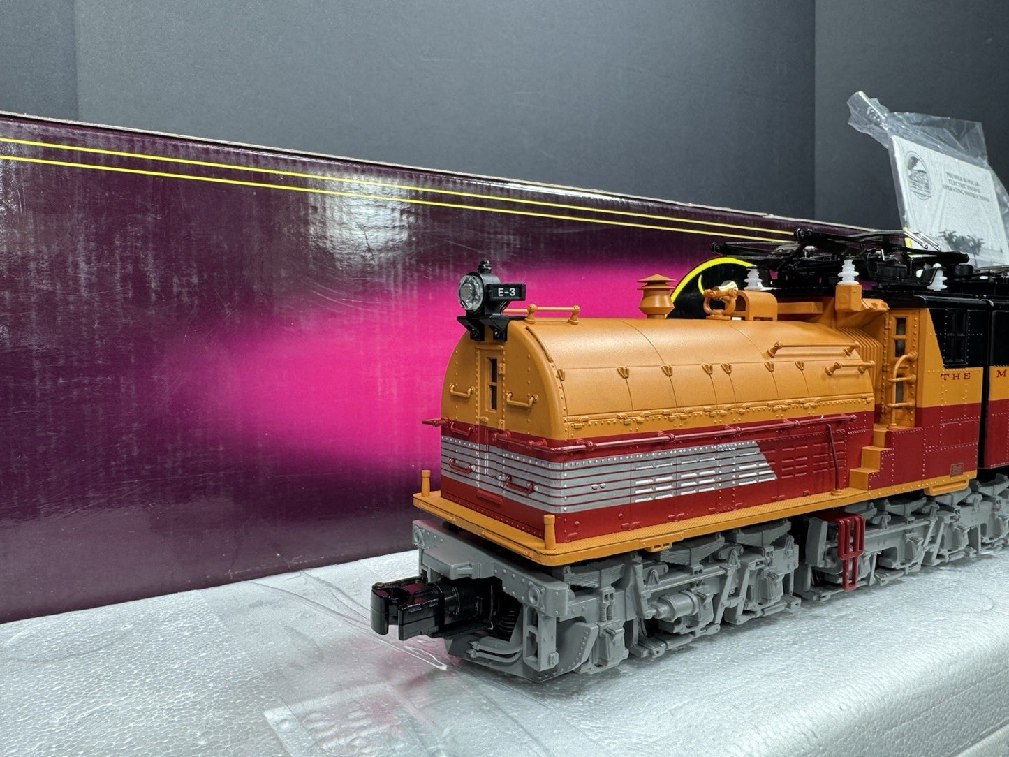 MTH 20-5511-1 Milwaukee Road E-2 Bi-Polar electric engine #E3 PS2 BCR EX6