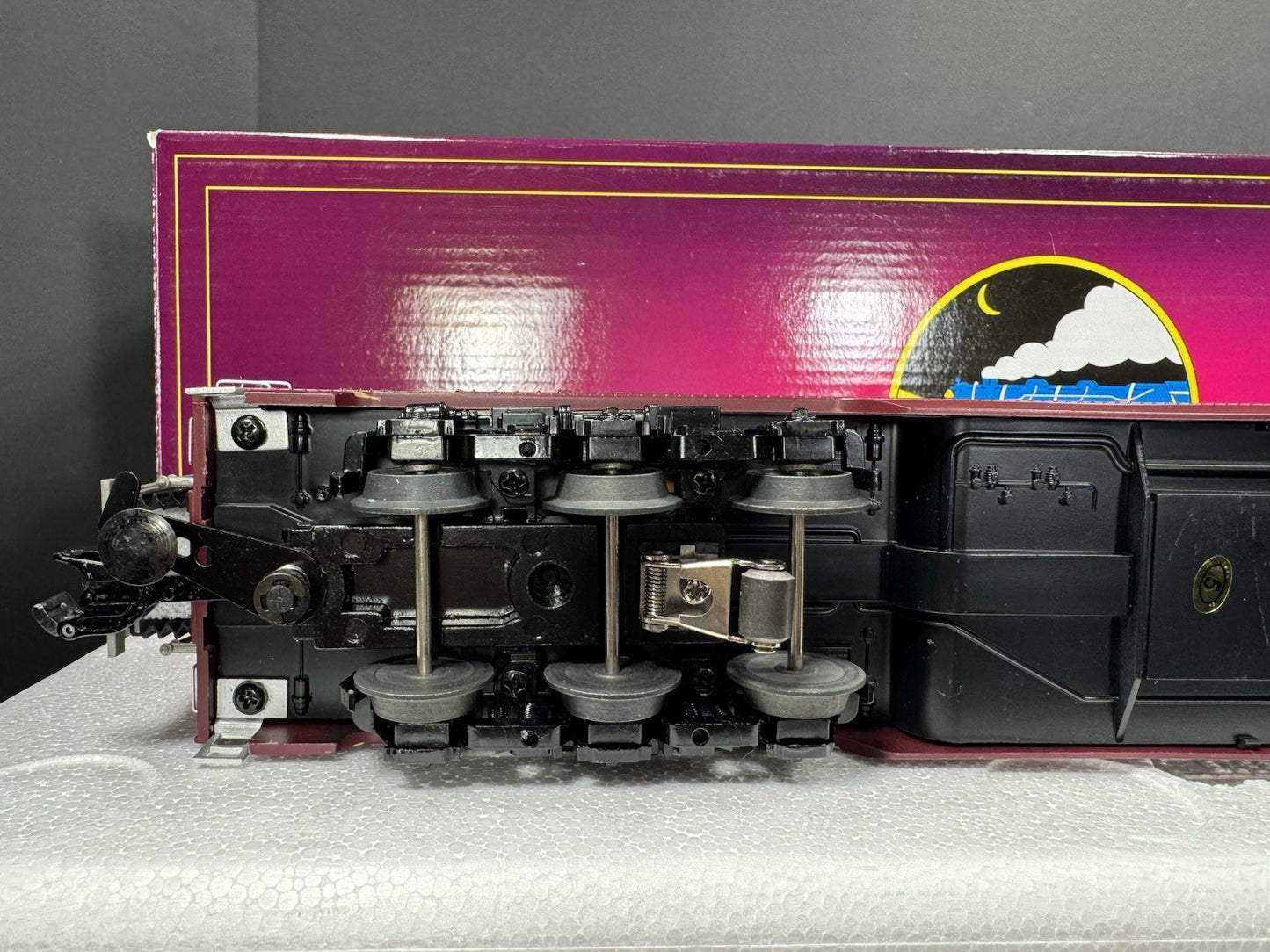 MTH 20-64176 Norfolk & Western N&W 70' full-length vista dome passenger car LNIB11