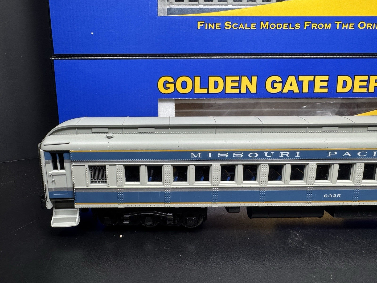 Golden Gate Depot GGD Missouri Pacific MoPac 80' passenger coach 4-car set LNIB8