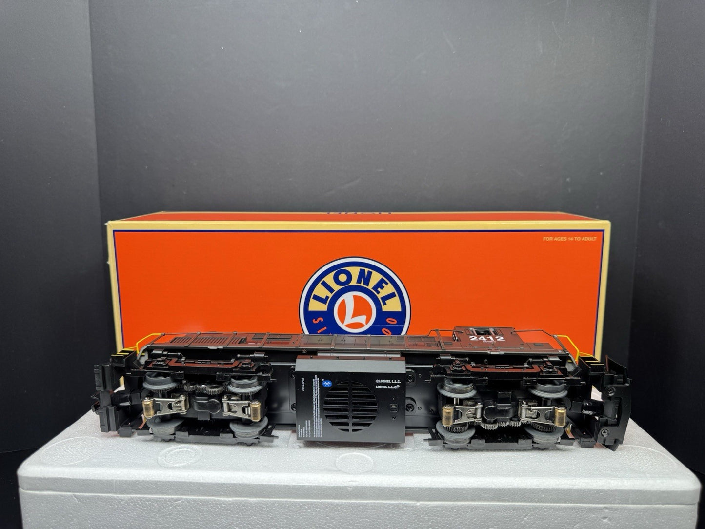 Lionel LEGACY 2233341 Conrail CR RS-27 diesel engine #2412 LNIB10