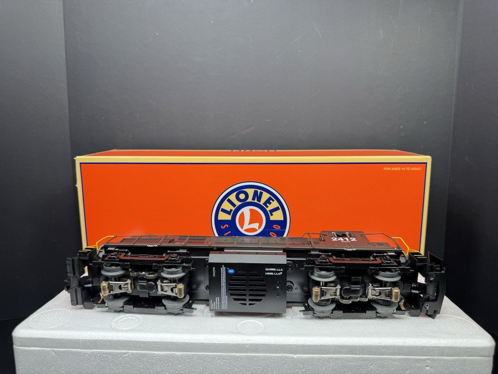 Lionel LEGACY 2233341 Conrail CR RS-27 diesel engine #2412 LNIB10