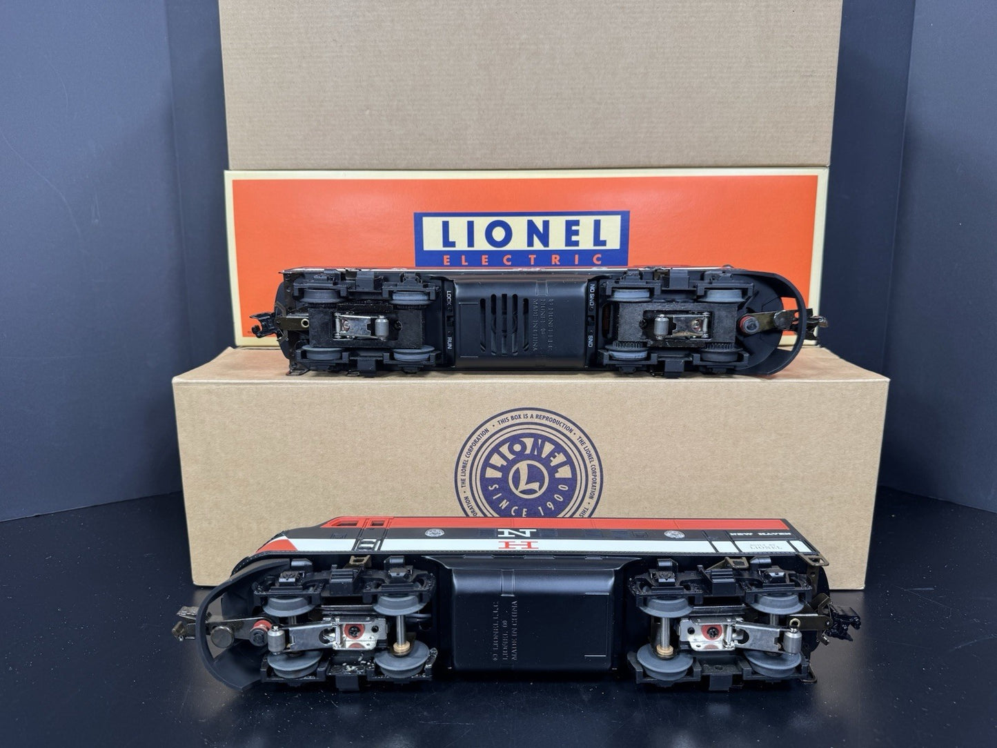 Lionel 6-34559 Archive McGinnis New Haven F-3 diesel AA set #2342 LNIB14