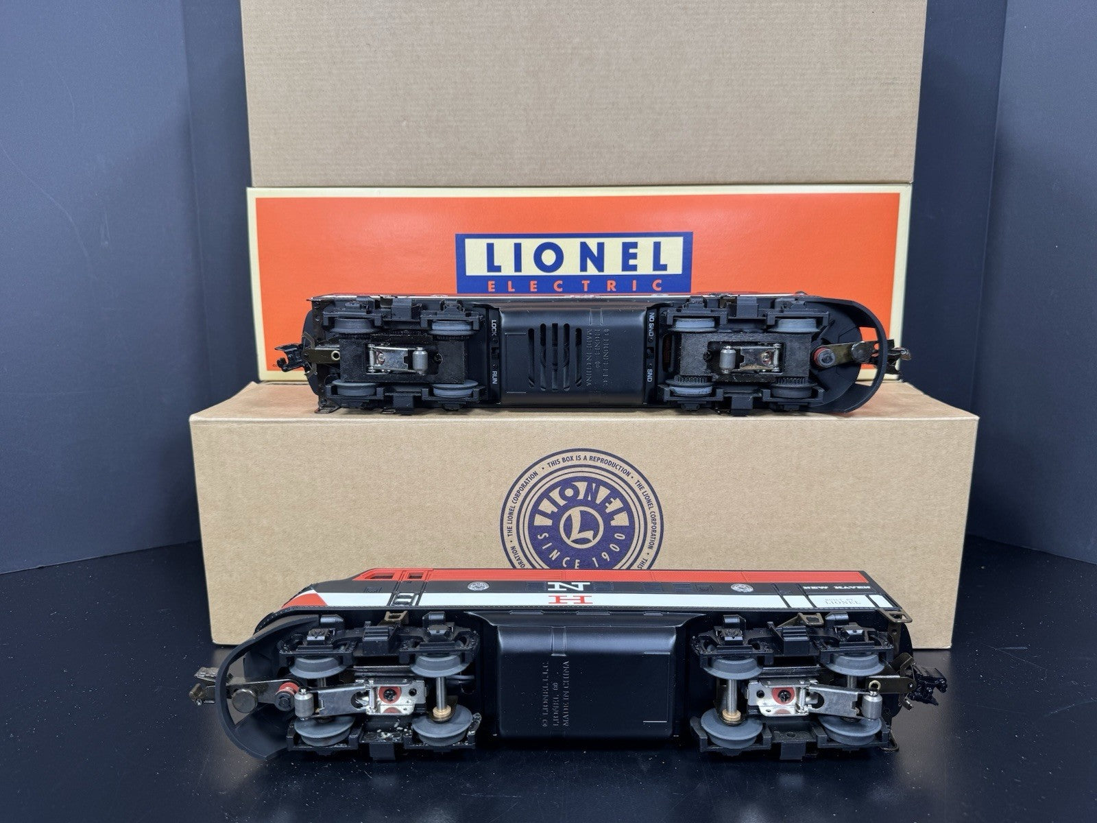 Lionel 6-34559 Archive McGinnis New Haven F-3 diesel AA set #2342 LNIB14