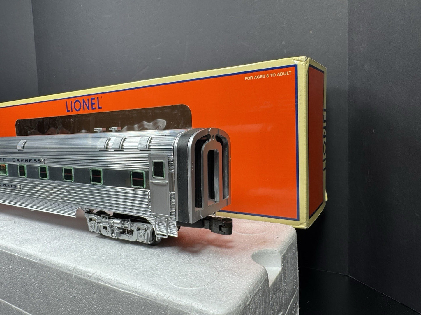 Lionel 6-29181 NYC Empire State Express 18" StationSounds diner car LNIB4
