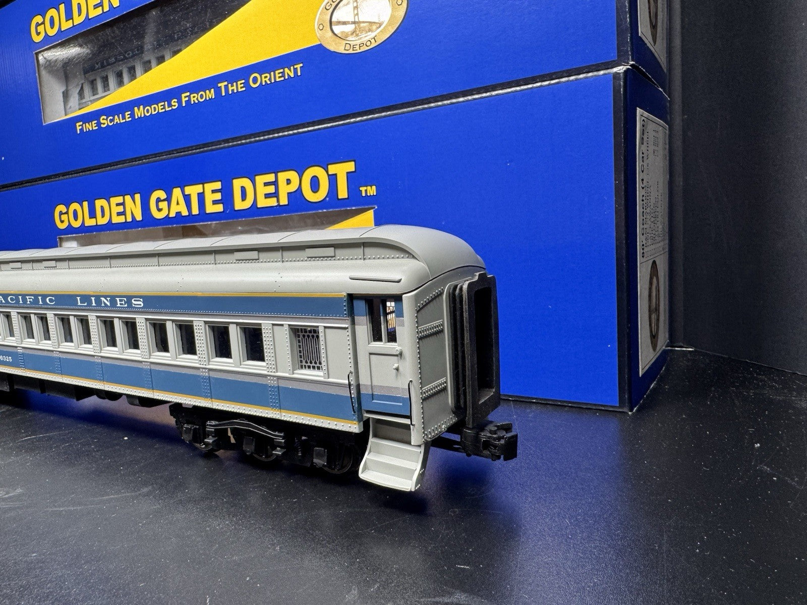 Golden Gate Depot GGD Missouri Pacific MoPac 80' passenger coach 4-car set LNIB5
