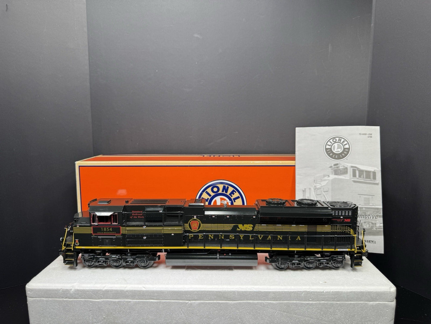 Lionel LEGACY 6-28316 NS heritage Pennsylvania SD70ACe diesel engine #1854 LNIB0