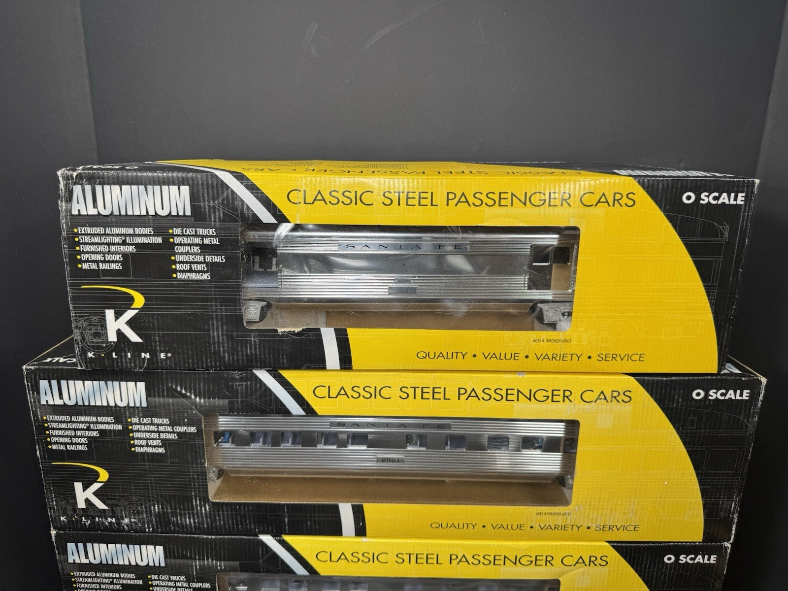 K-Line K-4630P Santa Fe Super Chief 21" aluminum passenger 4-car set LNIB14
