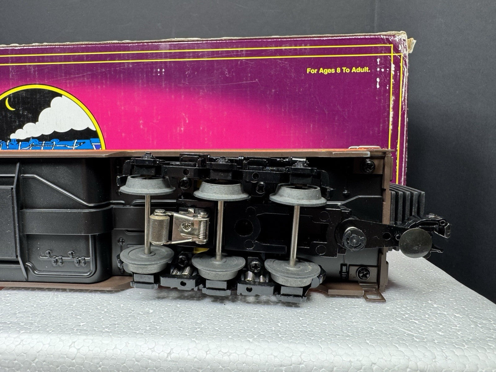 MTH 20-67033 Illinois Central IC 70' full-length vista dome passenger car LNIB12