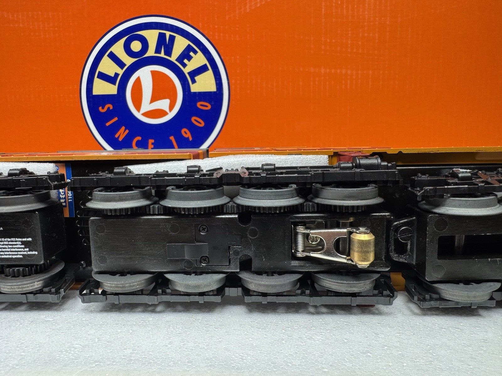 Lionel LEGACY 1933573 Milwaukee Road bipolar electric engine #3 LNIB12