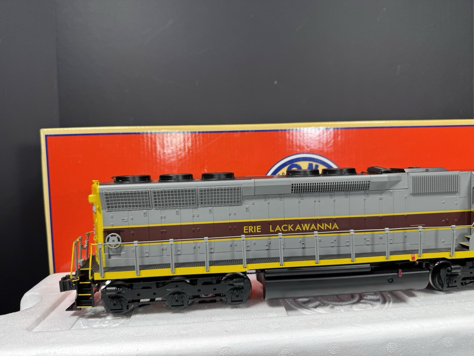 Lionel LEGACY 6-83368 Erie Lackawanna SD45 diesel engine #3607 EX3