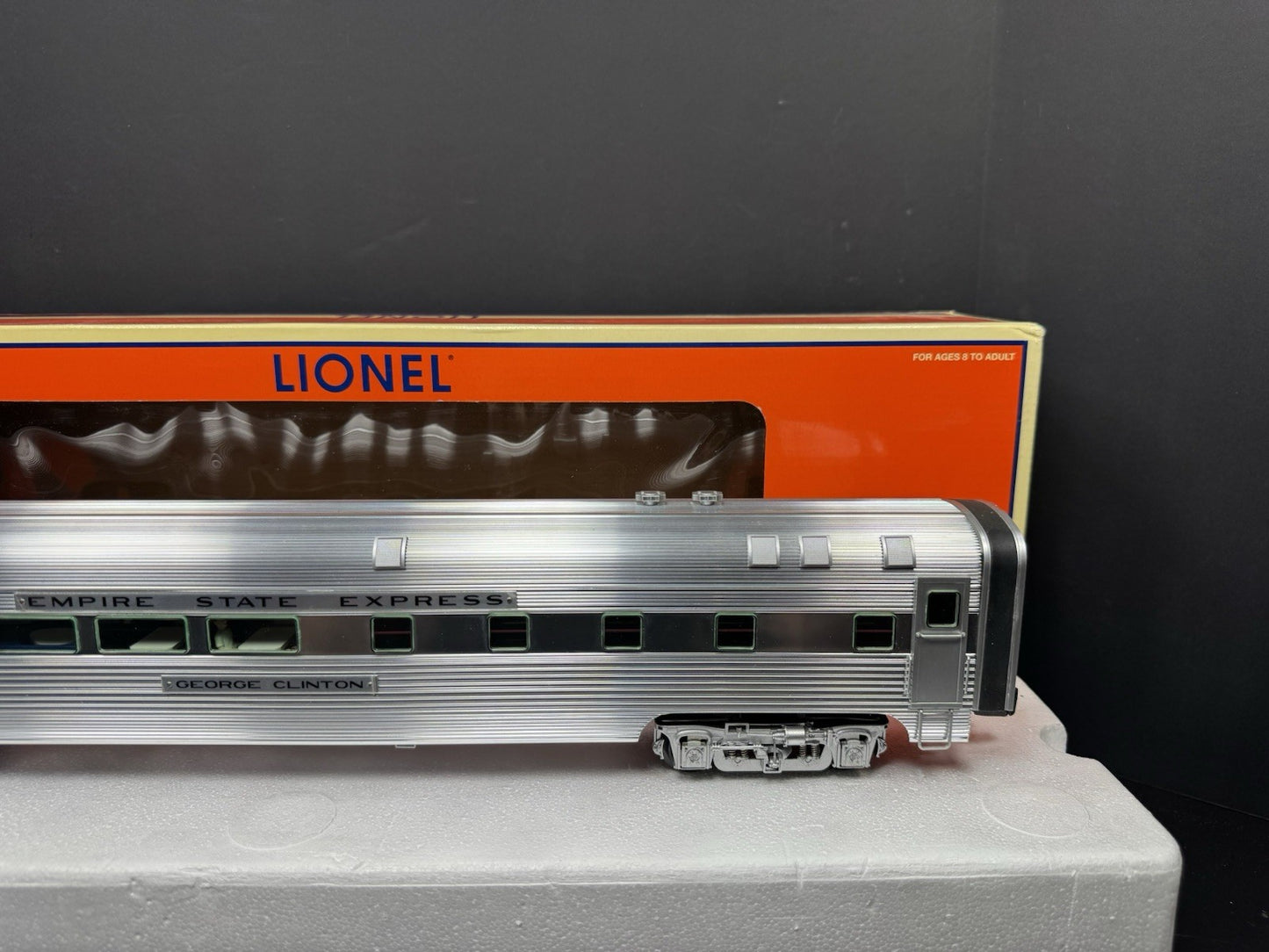 Lionel 6-29181 NYC Empire State Express 18" StationSounds diner car LNIB3