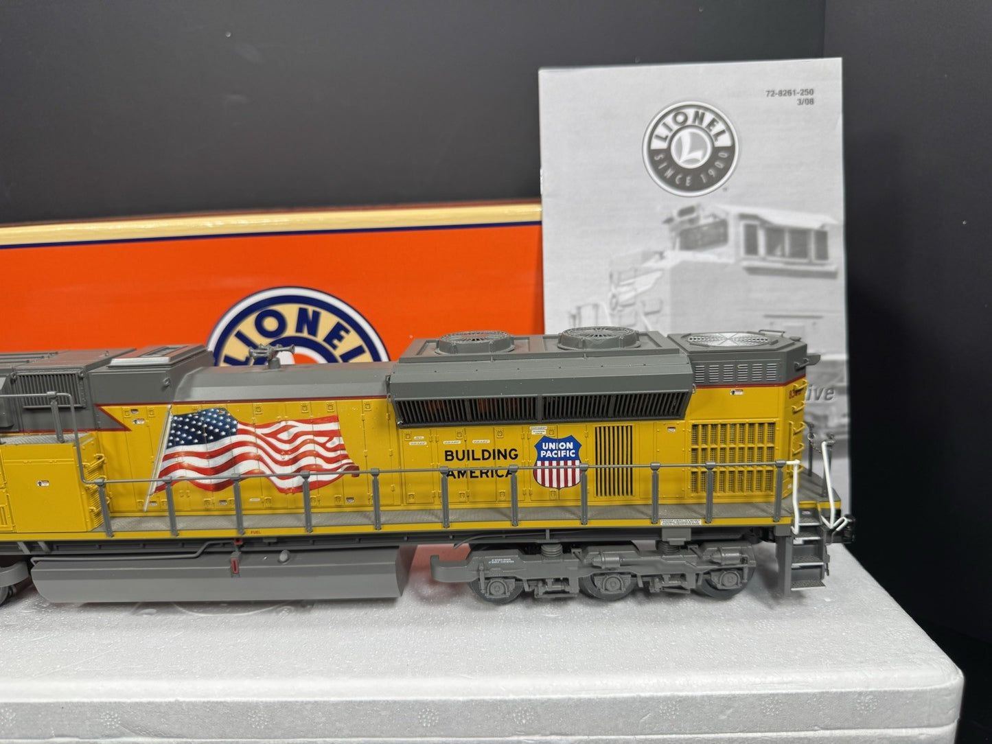 Lionel LEGACY 6-28264 Union Pacific UP flag SD70ACe diesel engine #8348 EX3