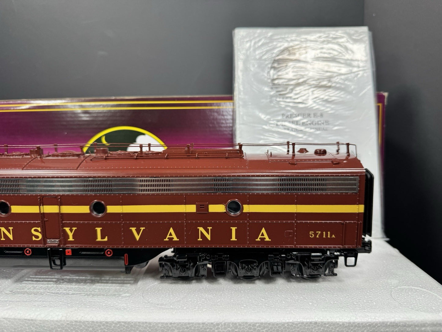 MTH 20212541 Pennsylvania PRR E8 diesel engine #5711 PS3 EX3
